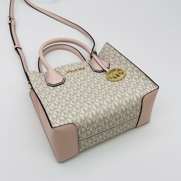 Michael Kors Mercer Medium Messenger Crossbody Bag - Picture 10 of 11